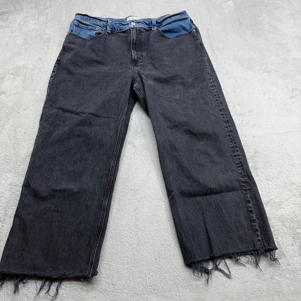 Abercrombie & Fitch The 90s Relaxed Jean Women 14S Black Blue Two-Tone Raw Hem